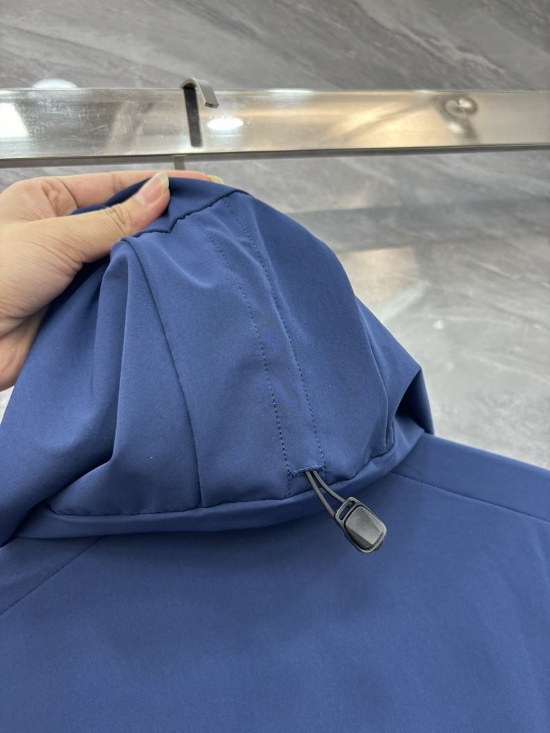 Arcteryx Sunscreen Jacket